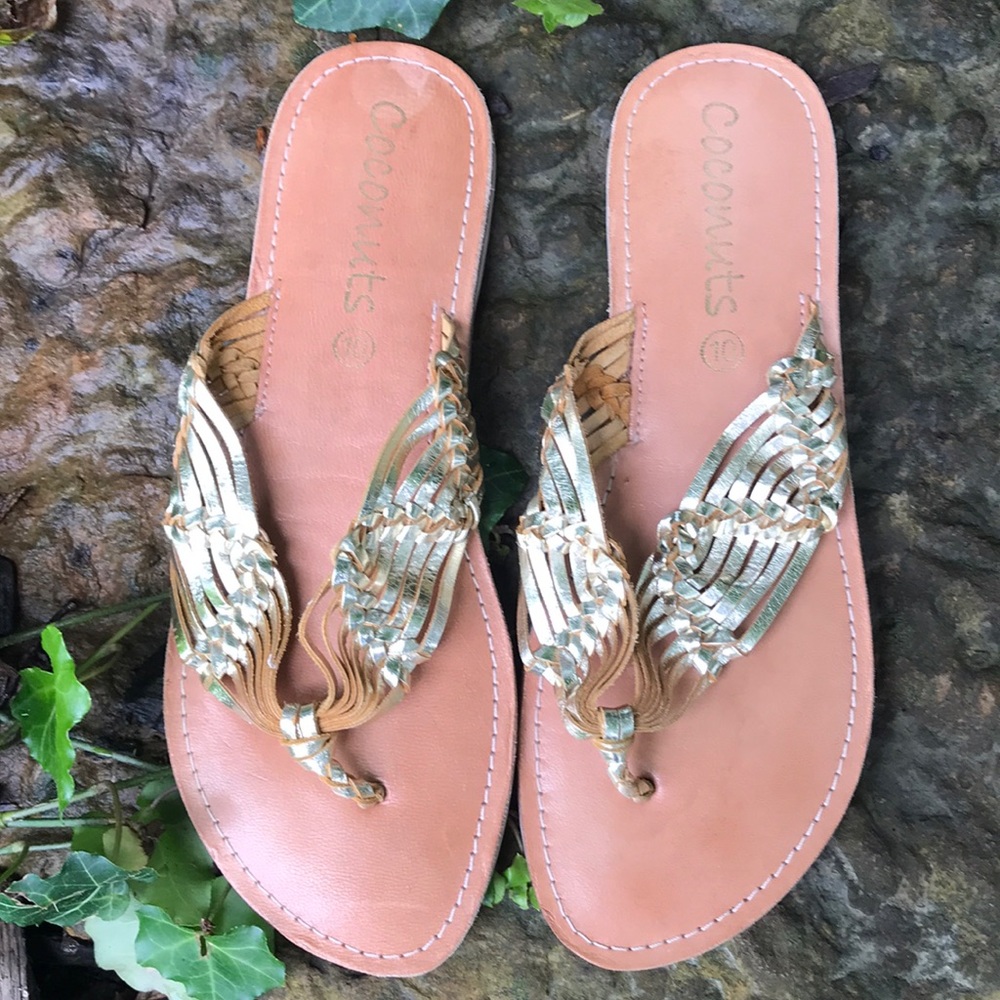 Coconuts Sandals - Picture 3 of 4